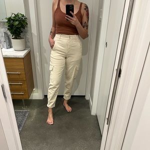 Wilfred Cargo Pant in colour birch